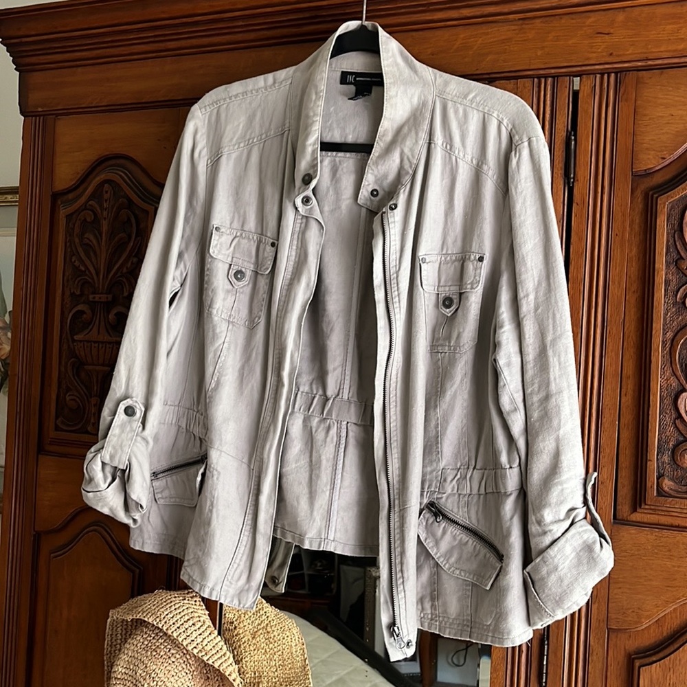 Inc 100% linen military utility jacket women’s size XL Tan roll sleeve